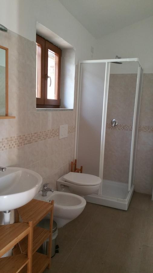 Ostello Casa Emmaus Maccagno Екстериор снимка
