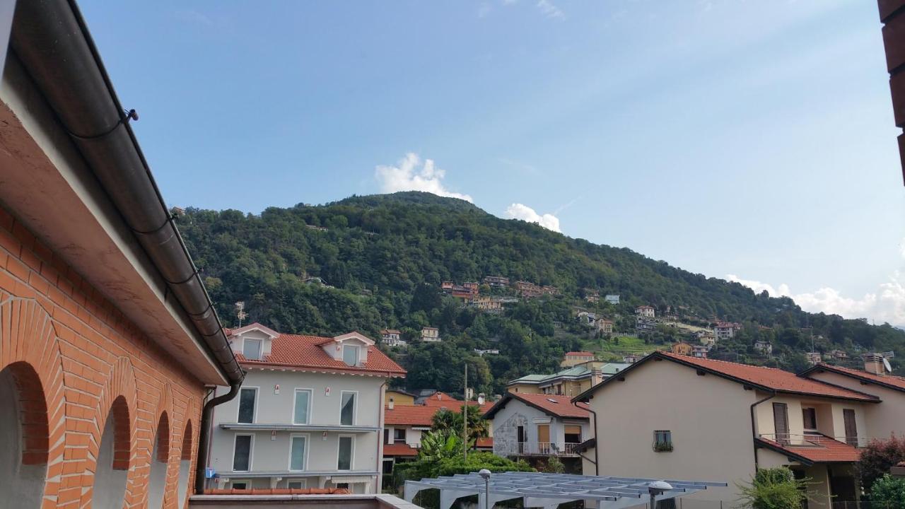Ostello Casa Emmaus Maccagno Екстериор снимка